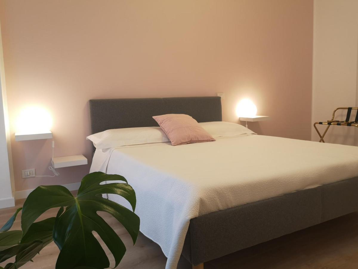 Apartamento So Fine Petruzzelli Flat Bari Exterior foto