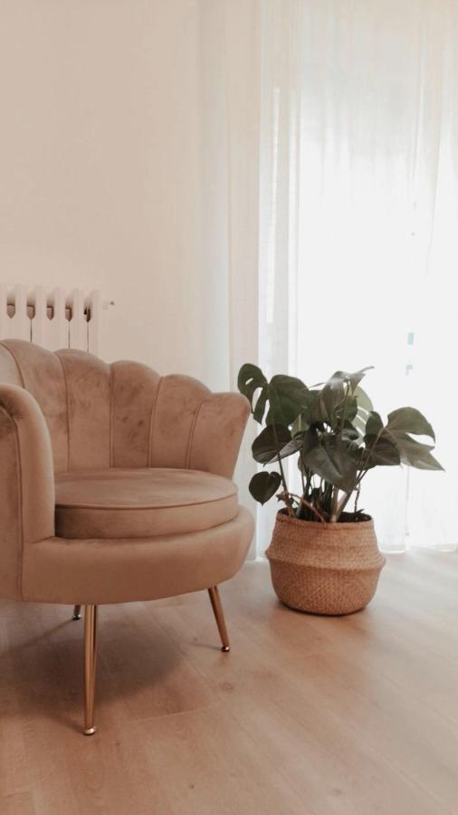 Apartamento So Fine Petruzzelli Flat Bari Exterior foto