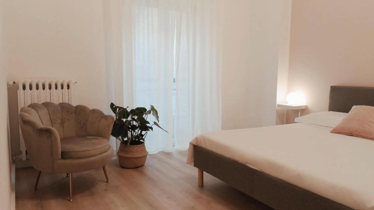 Apartamento So Fine Petruzzelli Flat Bari Exterior foto